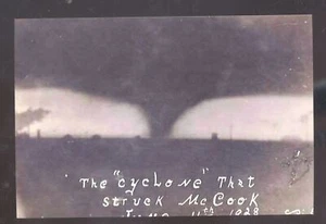 ECHTFOTO MCCOOK NEBRASKA 1928 TORNADO ZYKLON WOLKE POSTKARTE KOPIE - Bild 1 von 1