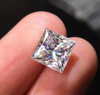 7MM Princess Cut D/VVS1 Simulated Diamond Loose Stone#10 - Image 1 of 4