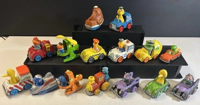 Lote de 15 Big Bird coches fundidos a presión de colección Sesame Street Playskool años 80 Muppets juguete Foto 1 de 4