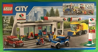LEGO CITY: Estación de Servicio (60132) Foto 1 de 4