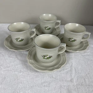 Vintage Pfattzgraff Weihnachten Erbstück Set 4 Tassen & 4 Untertassen Retired - Bild 1 von 9