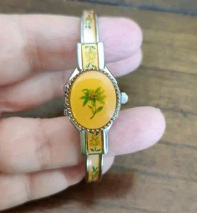 Vintage Peekaboo Damen Armreif Uhr Floral Emaille Japan Uhrwerk funktioniert nicht  - Bild 1 von 7
