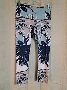 Apana Active 7/8 Damen-Leggings mit Blumenmuster Größe Small  - Bild 1 von 4