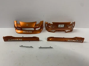 2004 Nissan 350Z Muscle Machines Tuners 1:18 Bumpers Side Molding Parts - Picture 1 of 1