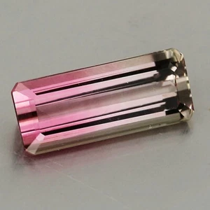 Video_2.20cts_Eye Clean _Natural Tourmaline_Brazil_Bi-Color_Emerald Cut_B91 - Picture 1 of 2