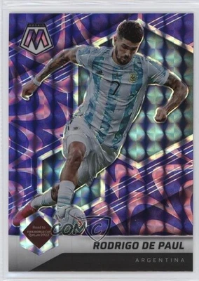 2021 Panini Mosaic FIFA Road to World Cup Reactive Purple Prizm Rodrigo de Paul - Image 1 of 2