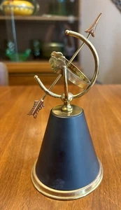 "Reloj de sol armillar Dinamarca decoración de latón para escritorio/mesa de 6,5"" de alto" de colección - Imagen 1 de 11