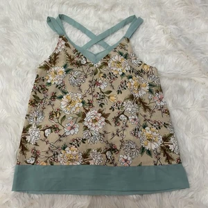 Camiseta sin mangas Doe & Rae verde floral mediana - Imagen 1 de 4