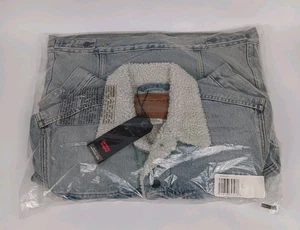 Chaqueta de Jean Camionero Forrada Sherpa Levis Premium Talla Pequeña Nueva - Imagen 1 de 11