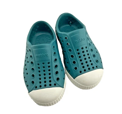 Sandálias Native Jefferson impermeáveis ao ar livre leves azul-petróleo criança tamanho C 6 - Imagem 1 de 4