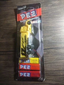 Nascar #17 Matt Kenseth Pez Dispenser Singolo Sigillato Con Carta Caramelle - Foto 1 di 3