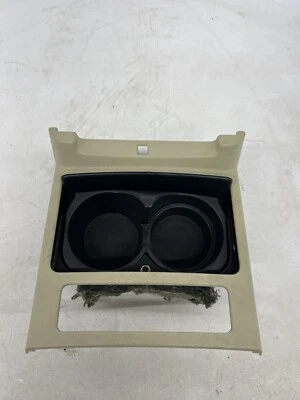 2006-2007-INFINITI-M35-M45-CENTER-CONSOLE-FRONT-CUP-HOLDER-P10552A28000-OEM TAN — 第 1/4 张图片