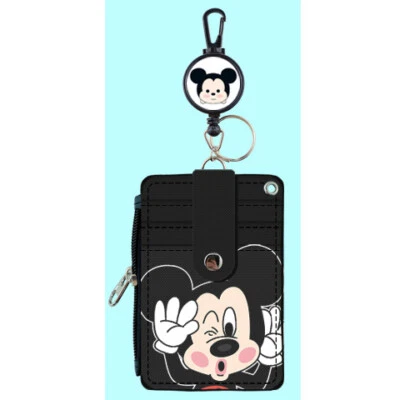 Cartera con soporte para tarjeta de crédito con cordón retráctil Pikachu personajes surtidos Foto 1 de 2