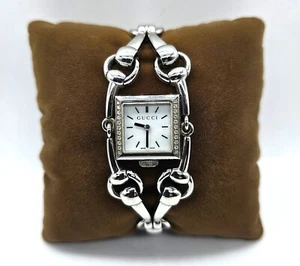 Gucci Womens Watch Signoria White Mother of Pearl Dial Diamond Bezel With Box - Picture 1 of 9