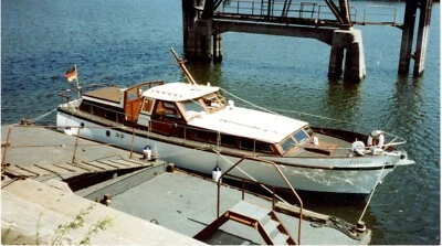 motoryacht motorboot - Bild 1 von 4