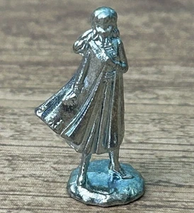 Disney Frozen 2 Anna Monopoly Gioco Gettone Parte di Ricambio Mover Gioco Miniatura - Foto 1 di 3