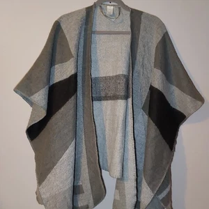 Poncho Liz Claiborne chal envolvente para mujer talla única negro y gris - Imagen 1 de 5