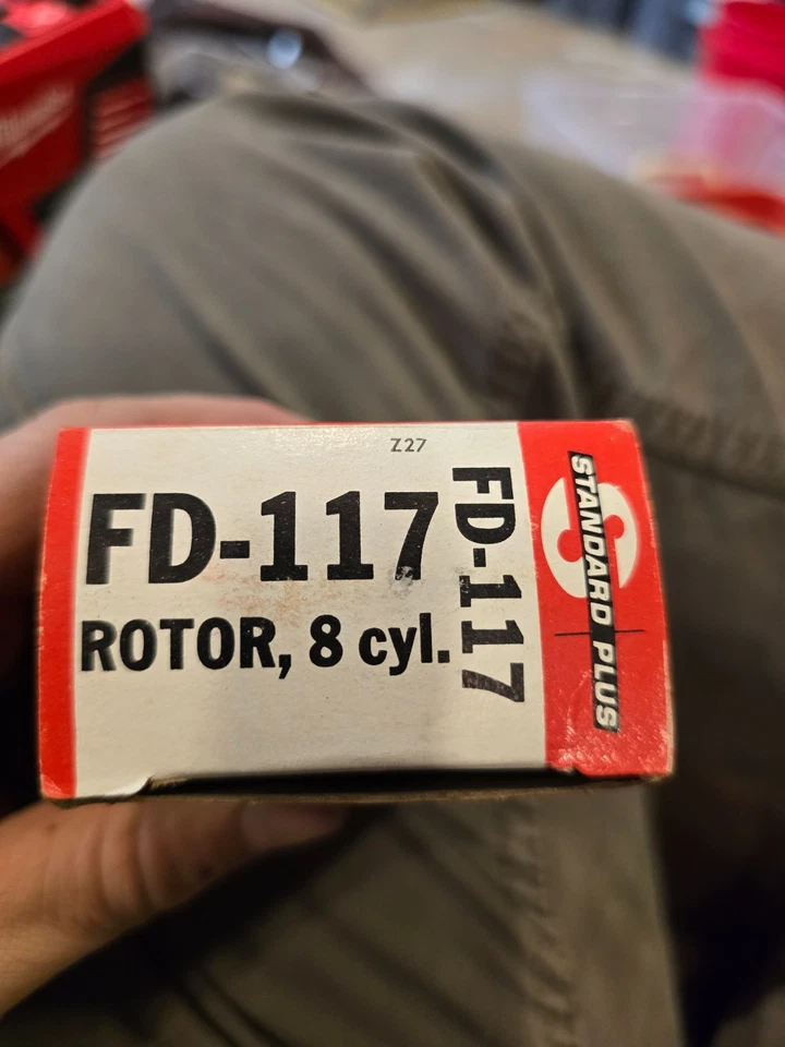 Standard Motor Products DISTRIBUTOR ROTOR FD-117 new old stock NOS FD117 - Image 1 of 1