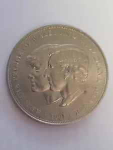 1981 Great Britain 25p Royal Wedding Coin with Charles III Coin - Picture 1 of 2