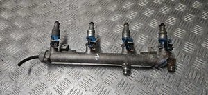 Saab 9-3 T 2004 1.8 petrol fuel injectors & fuel rail 12790825 - Picture 1 of 11