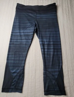 Lululemon Run Inspire Crop Luxtreme Size 8 - Image 1 of 4