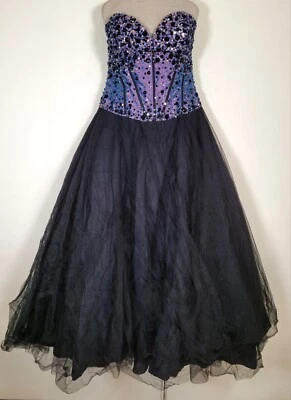 Vestido Night Moves Talla 12 Púrpura Lentejuelas Cuentas Largo Hinchado Baile de graduación Formal Foto 1 de 4
