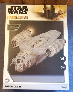 Star Wars The Mandalorian Razor Crest 140-Piece Paper Model Kit - Picture 1 of 5