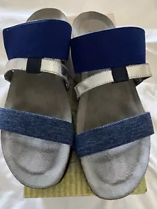 NAOT BRENDA BLUE/SILVER COMBO SIZE 40 - Picture 1 of 9