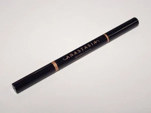 ABH Anastasia Beverly Hills Brow Definer Soft Brown NWOB - Picture 1 of 2