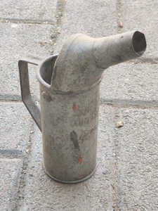 Ölkanne klein Metall Oldtimer Werkstatt Vintage Öler - Picture 1 of 2