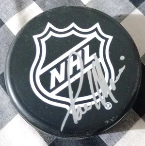 Disco de hockey de espuma firmado por Paul Maurice de la NHL Florida Panthers  - Imagen 1 de 1
