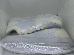 Weiße Wanderschuhe aus Kunstleder und Gummi, Damen 11 - Bild 1 von 3