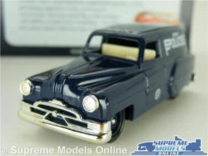 PONTIAC MODELO FURGONETA DETROIT POLICÍA AMERICANA 1953 1:64 APROX DÍAS PASADOS LLEDO K8 - Imagen 1 de 4