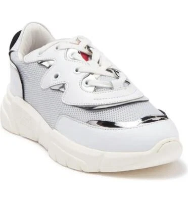 $395 - Zapatilla deportiva LOVE MOSCHINO de moda de medios mixtos en blanco/plateado EE. UU. 6 (UE 37) Foto 1 de 4
