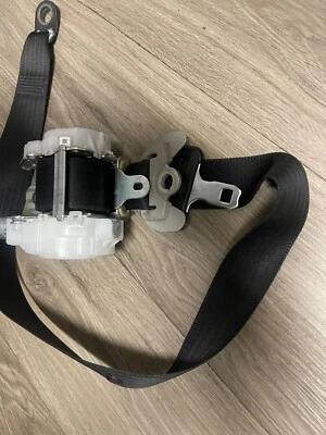 2011-2015 Lexus CT 200H Left Driver Seat Belt Retractor Assembly Black OEM - Image 1 of 4