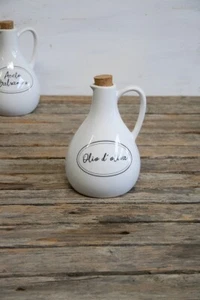 Ölflasche Vorratsflasche Olivenöl Keramik weiß 550ml Cucina Landhausstil - Bild 1 von 4