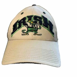Notre Dame Fighting irisch bestickte weiße Hutkappe Erwachsene verstellbar lizenziert - Bild 1 von 7