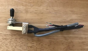 Switchcraft Right Angle Gibson L style 3 way guitar switch with 4 conductor wire - Picture 1 of 1