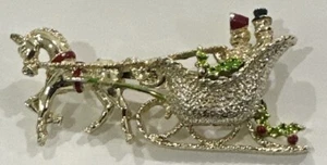 Vtg Gerry's Christmas Brooch Pin Victorian Horse Open Sleigh Goldtone Holly 2" - Picture 1 of 8