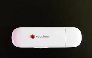 Vodafone K3565 3G USB Surf Stick - Bild 1 von 2