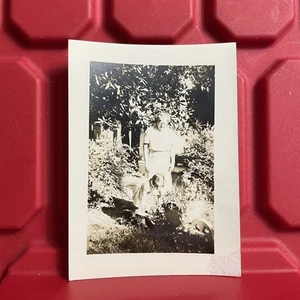 Grandmother And Granddaughter Outside In Garden 2 3/4 x 3 3/4 Photograph Vtg 40s - Picture 1 of 2