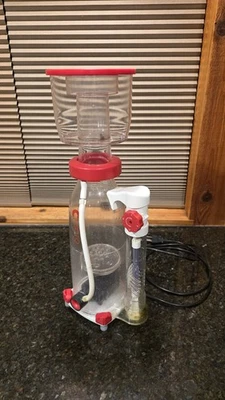 Reef Octopus Essence S-130 Protein Skimmer - Image 1 of 4