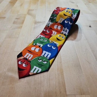 Corbata de hombre con estampado grande de personajes de M&M Mars Candy corbata novedad Foto 1 de 4