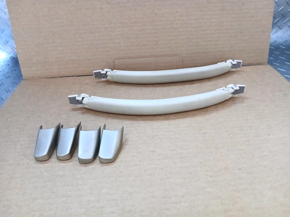 2003 - 2011 原始设备制造商林肯镇汽车前驱动/通行门板拉把手 {米色} — 第 1/4 张图片