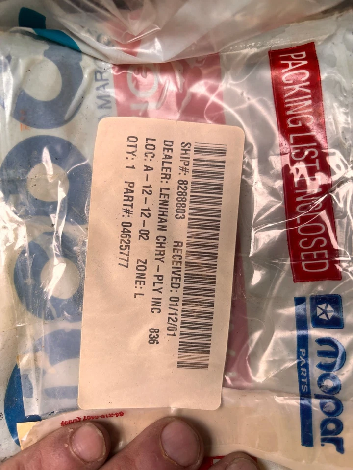 Cable de tierra negativo motor Mopar 04625777 3,0 L OEM Chrysler Dodge Plymouth Foto 1 de 1