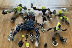 Lego Bionicle Gadunka Incomplete Set 8922 Plus Other Figures/Mask/Weapons
