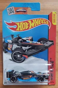 2015 Hot Wheels - Winning Formula - HW Race - 135/250 - Track Stars - CFJ73 - Picture 1 of 2