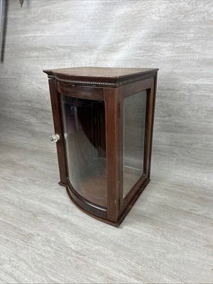 Antique VICTORIAN WOOD Bow Front Curved Beveled Glass Doll DISPLAY Cabinet READ - Image 1 of 4