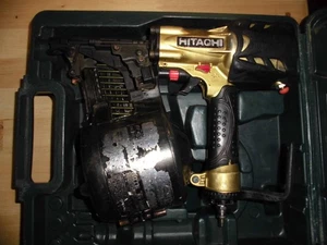 Hitachi High-Pressure Nailer NV90HMC Gold - Picture 1 of 3
