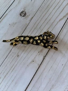 Vintage Signed TRIFARI Tiger Brooch Rhinestones, Black Enamel Smokey Eyes - Picture 1 of 2